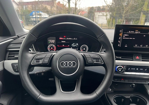 Audi A4 cena 149900 przebieg: 50030, rok produkcji 2022 z Międzychód małe 631